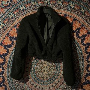 Black cropped fluffy jacket